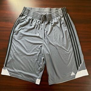Adidas Gym Shorts Basketball Striped Athletic Cool Gray Colorway Size Large